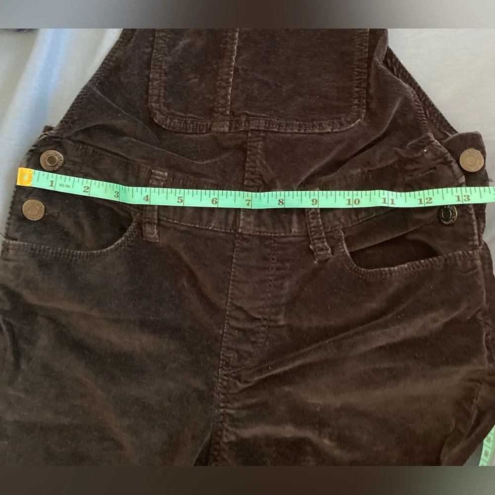 ⭐️4/$30 Old Navy Black Velvet Overalls - Picture 2 of 5